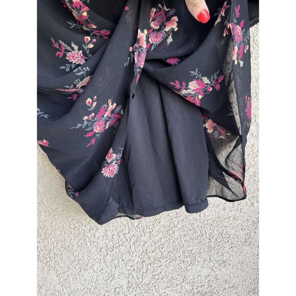 WHBM Bell Sleeve Floral Dress - Size M - Multicolored - Picture 6 of 10
